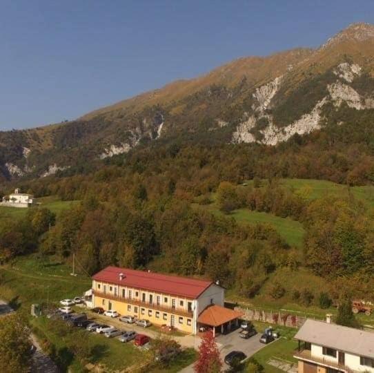 Locanda Dall'Orso Monteaperta Udine Taipana Extérieur photo
